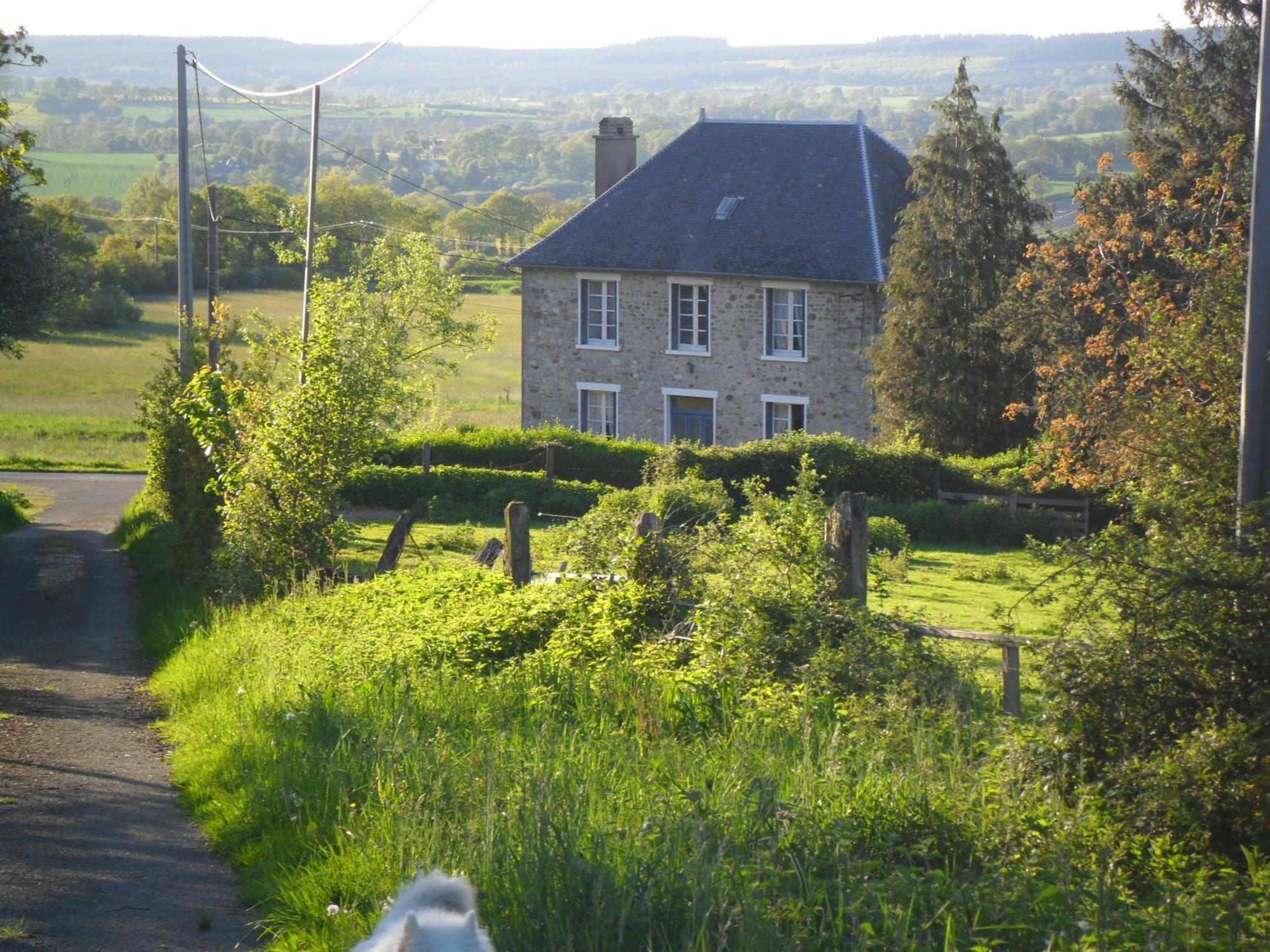 Hotel Les Hautes Loignieres Pré-en-Pail Zewnętrze zdjęcie