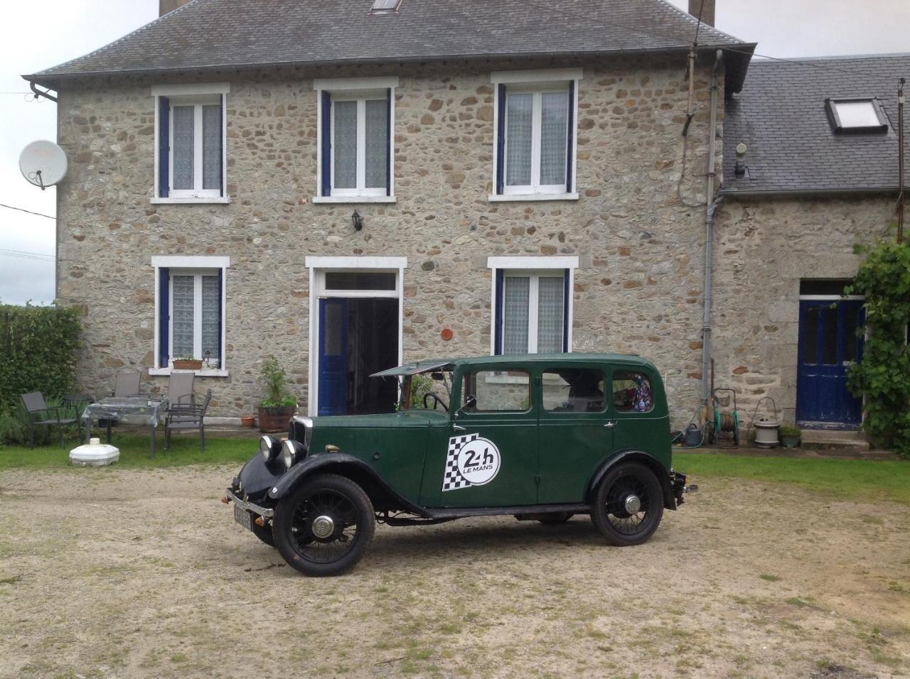 Hotel Les Hautes Loignieres Pré-en-Pail Zewnętrze zdjęcie